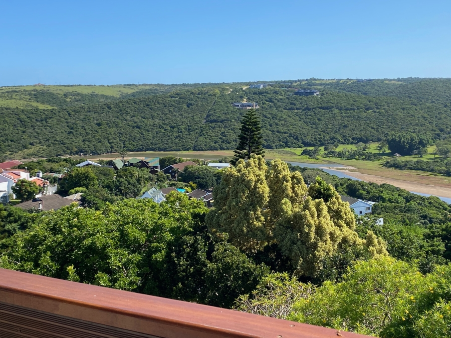 5 Bedroom Property for Sale in Cintsa East Eastern Cape
